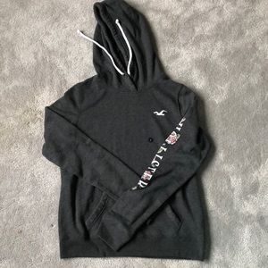 Gray Hollister Sweatshirt- Size Small